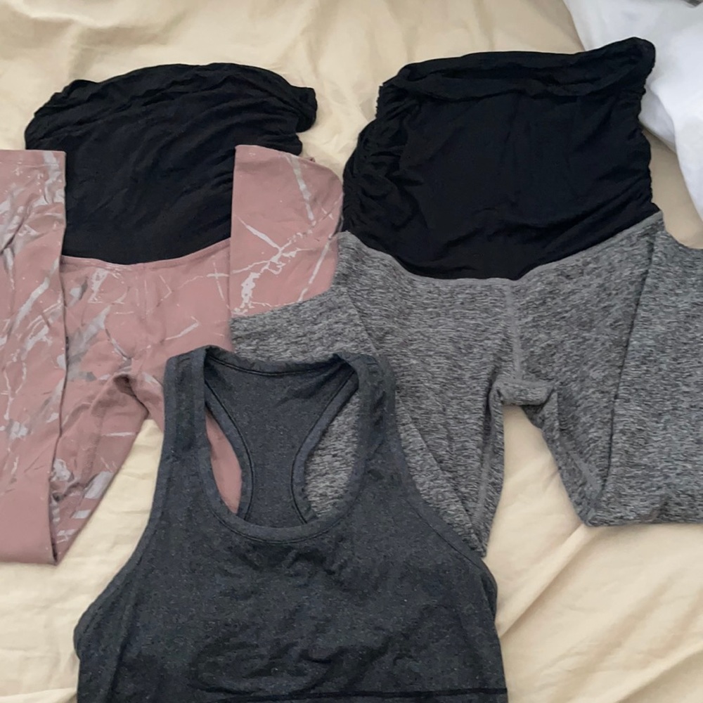 Beyond Yoga maternity workout clothes for exercise